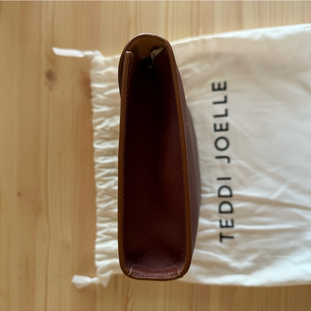 Teddi Joelle Signature Clutch and Card Holder in cognac - Picture 11 of 12